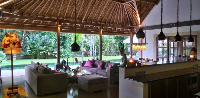 Villa Bamboo, Living and Dining Room