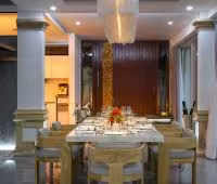 Villa Paletu, Esszimmer