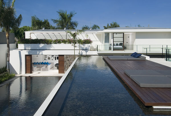 Bali Villa Aqua Pool decktop