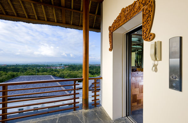 Bali Villa The Long House Longhouse elevator