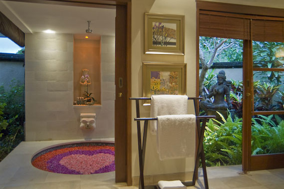 Bali Villa Indah Manis Master bathroom