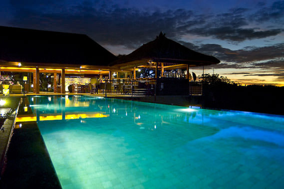 Bali Villa Indah Manis Swimming pool sunrise