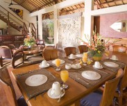 Bali Villa Maharaj Living dining pavilion