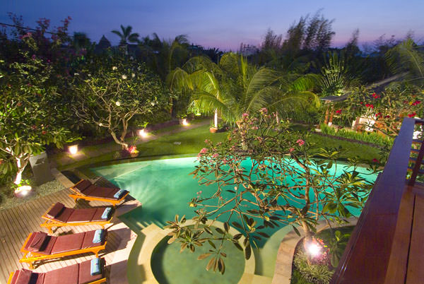 Bali Villa Maharaj Pool frm upstairs at dusk